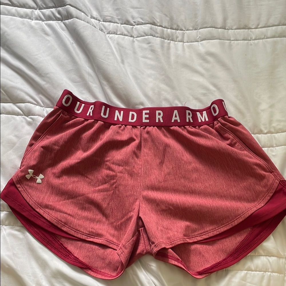 Under Armour Red Athletic Shorts Lightweight Elastic Waistband
